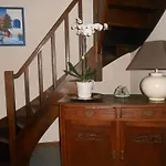 Clara *