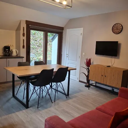 Clara Apartment