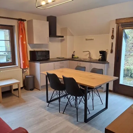 Clara Apartment *