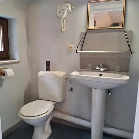 Clara شقة لاروش ان اردين