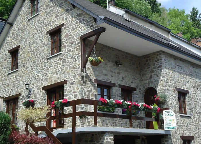 Clara * لاروش ان اردين